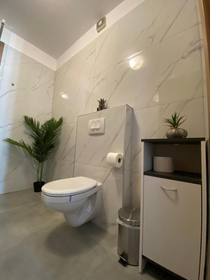 Apartments Sea View สปลิท ภายนอก รูปภาพ